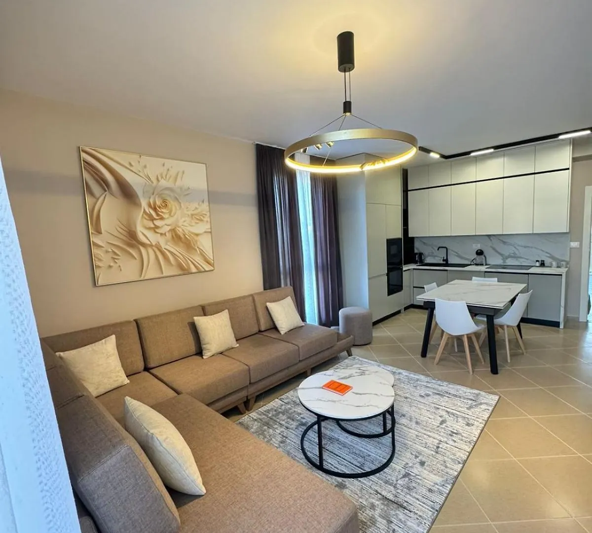 Cozyapartments Tirana Apartment